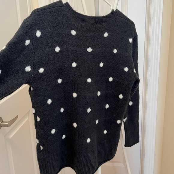 H&M polka dot sweater - Picture 2 of 3
